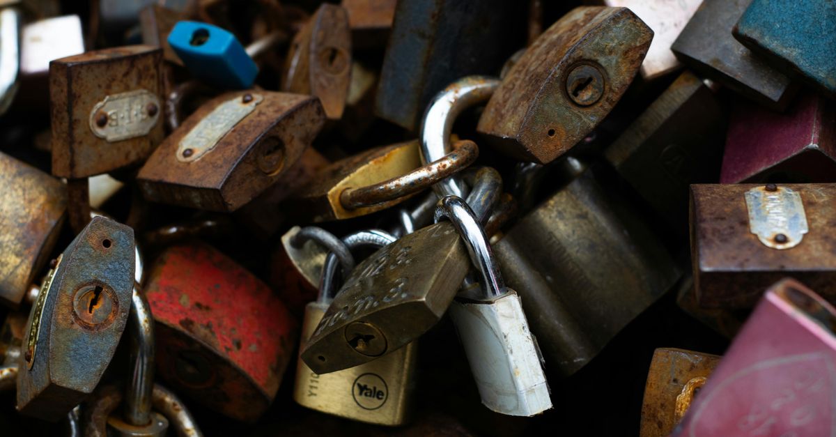 locksmith shop keys — Trusted Key Locksmith