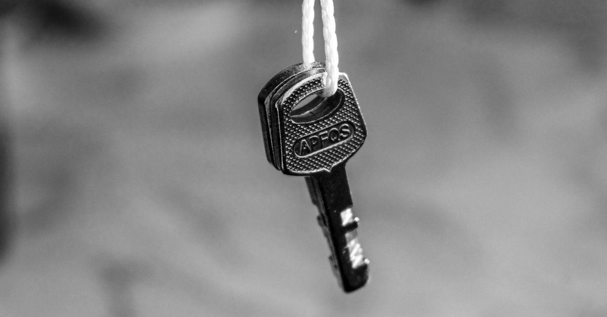 What to Do During an Emergency House Lockout — Before We Arrive — Trusted Key Locksmith